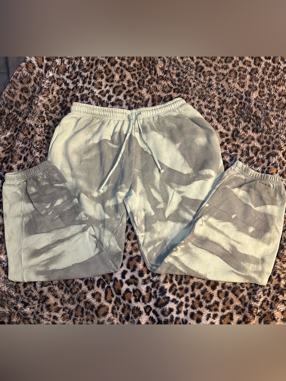 Daisy Sage Green Tie-Dye Jogger Pants